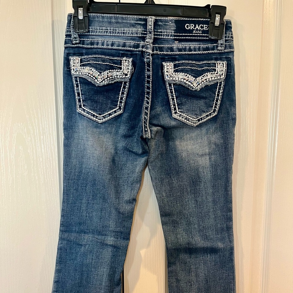 Kids, grace boot cut, embellished blue jeans. - Picture 3 of 4